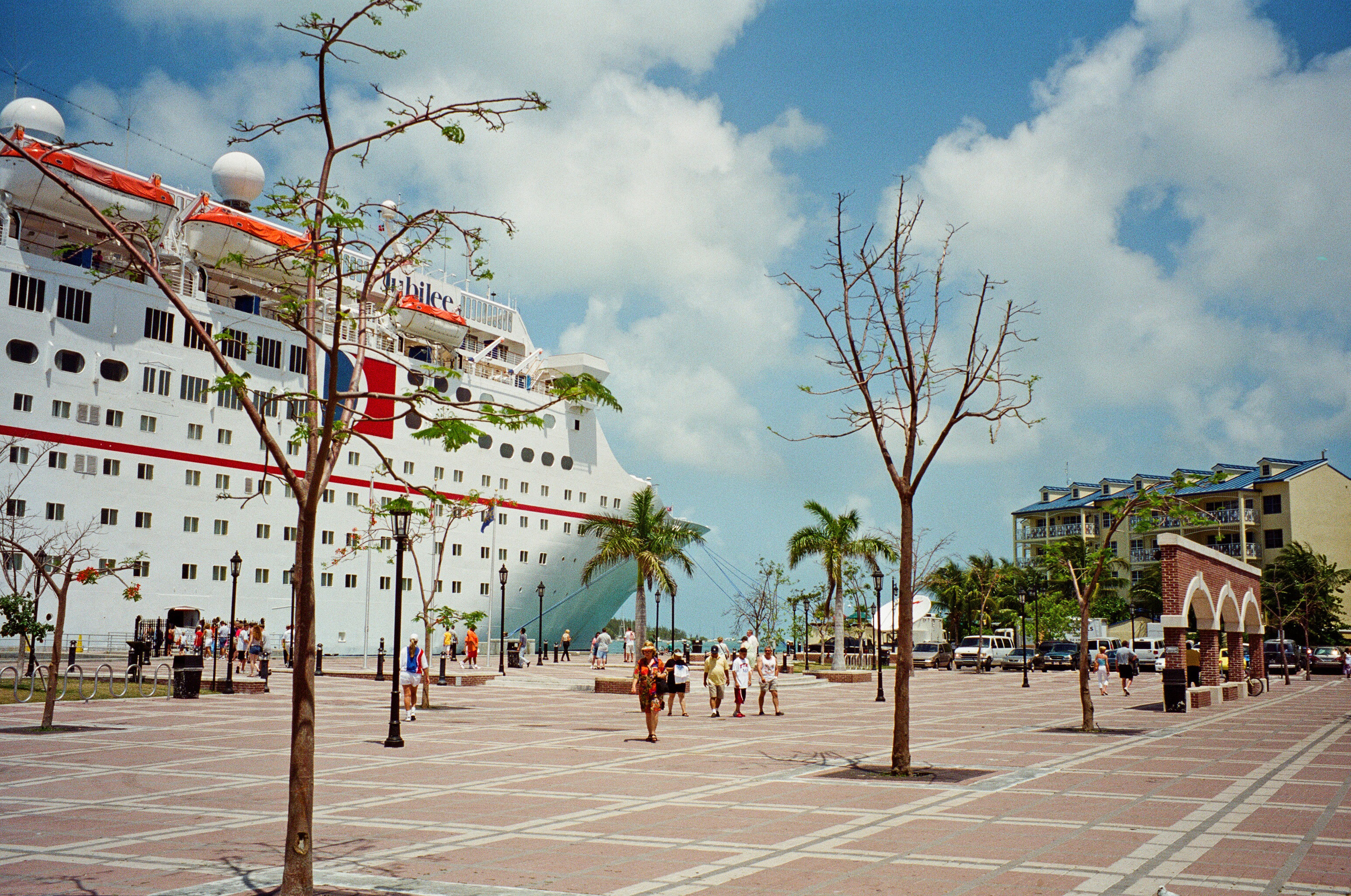 Approved Key West cruise-port market image